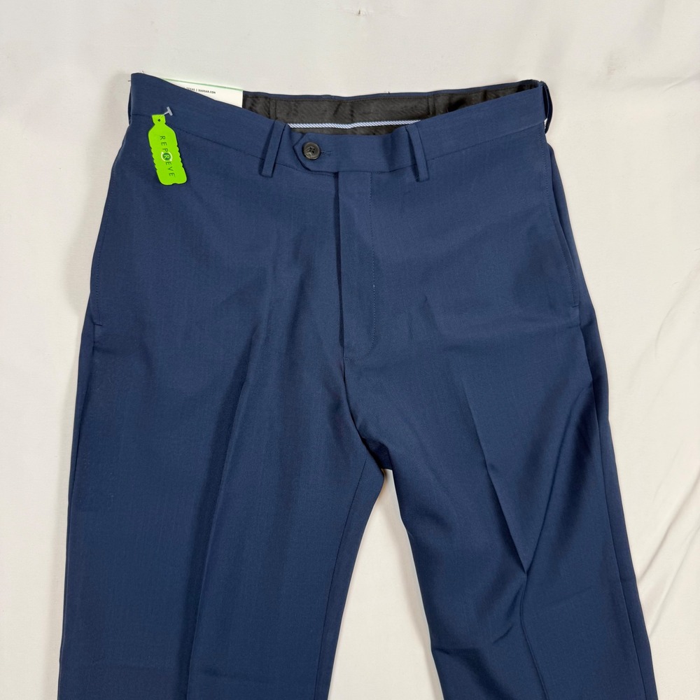 Haggar E-CLO Men 34x32 Blue Classic Fit Plain Front Expandable Waist Dress Pants